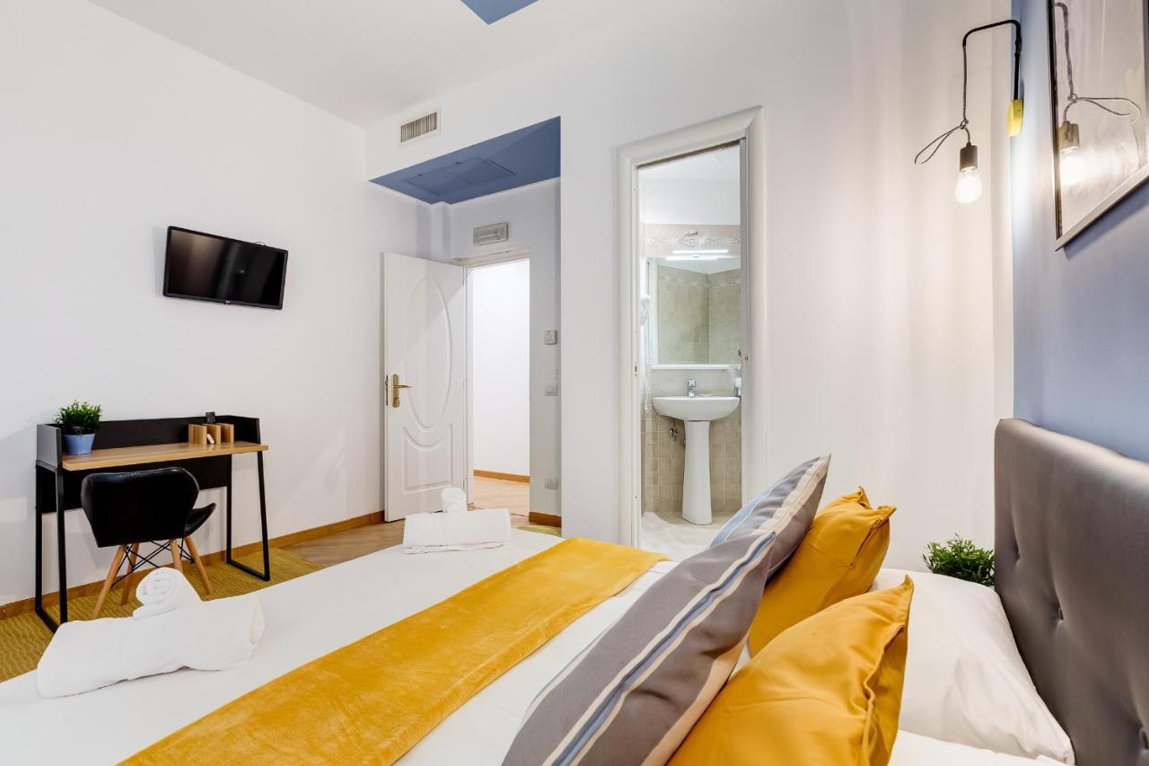 Marche 54 Hotel Rome Exterior photo
